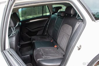 Škoda Superb Combi 2.0 TDI 140kW 4x4 DSG - 14