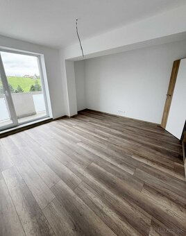 Prenajom bytu - mezonetový 3,5  izbový byt v Tvrdošíne - 14