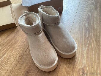 Čižmy UGG - 14