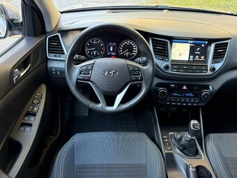 HYUNDAI TUCSON 1.6 GDI STYLE/ SK AUTO / 1.MAJITEĽ / NEBURANÉ - 14
