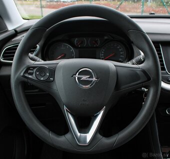 Opel Grandland X 1.2 Turbo - TOP STAV - 14