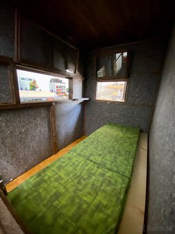 Posed Delux + podstavec Akcia komplet - 14