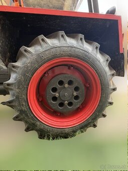 Predám podomácky vyrobený traktor + vlečky 🚜 - 14