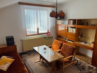 VEĽKÝ RODINNÝ DOM V CENTRE SOBRANIEC S KRÁSNYM POZEMKOM A LE - 14