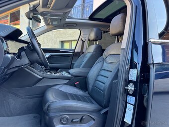 Volkswagen Touareg 3.0TDi 4x4 mod. 2020 - 14