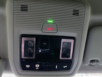 Volkswagen Golf 8 Variant 2.0 TDI - 14