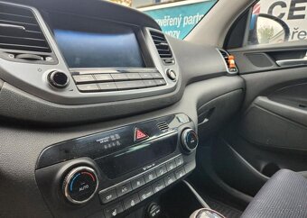 Hyundai Tucson 1.7-1.MAJ.-NAVI-KAMERA-TAŽNÉ - 14