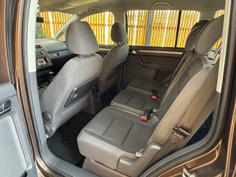 Volkswagen Touran 2.0 TDI Comfortline - 14