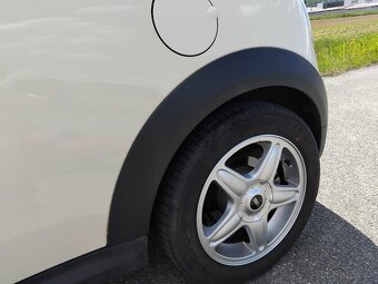 Mini Cooper R56 1,6i Benzín 88kw white pepper,Klimatronic - 14