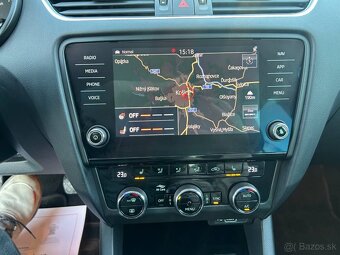 Škoda Octavia Combi 2.0 TDI Style - 14