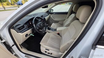 Škoda Superb Combi 2.0 Tdi Style - 14
