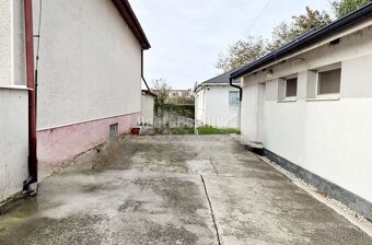 Dobré reality na predaj- nízkoenergetický 2izb. domček v cen - 14