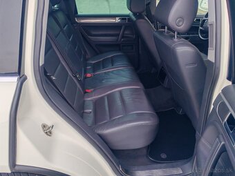 Volkswagen Touareg R line 3.0 TDI V6 4motion 176kw CASA - 14