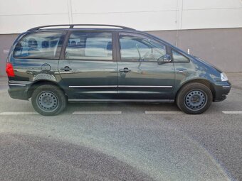 Predám Volkswagen Sharan 1.9 TDI 85 KW..7-miest,bez korozie - 14
