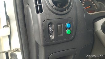 RENAULT MASTER - Odťahovka - 14