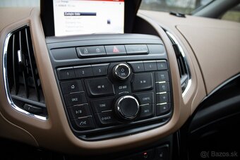 Opel Zafira Tourer 1.4 Turbo ECOTEC 140k Cosmo A/T - 14