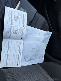 Hyundai i30 kombi 1.6i CRDi 16V DOHC Comfort - 14