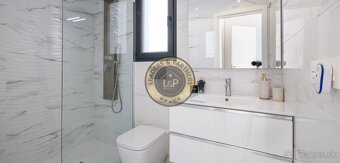 Modrený 2 podlažný dom 4+kk s bazénom, Torrevieja-Španielsko - 14