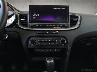 Kia XCeed 1.5 T-GDi M6 GOLD - Blue Flame - 14