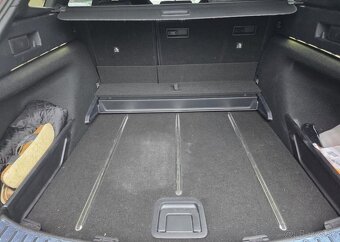 Toyota Corolla 1.8-HYBRID-GR SPORT-DYN.PAKET - 14