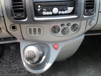 OPEL VIVARO 1,9 CDTI L2H1 2.9T bez koroze 10/2010 - 14