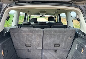 Volkswagen Sharan 2.0 CR, 110 kW, DSG, rok 2017, 7 miestne - 14