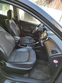 Hyundai ix35 2.0 CRDi 4x4 100KW - 14