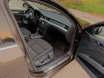 Škoda Superb 2,0 TDi CR DSG 4x4 - 14