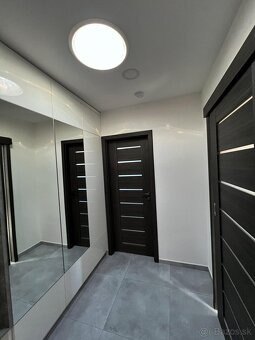 Na predaj moderný 4- izbový bungalov, Raková  - 14
