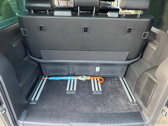 Volkswagen T6 Multivan 2.0 BiTDI BMT Business 4MOTION DSG - 14