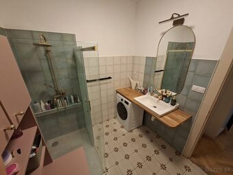 Priestranný 3+ izbový byt na Hornej ulici - 14