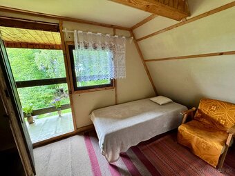 Romantická murovaná chata v Lehote pod Vtáčnik - 14
