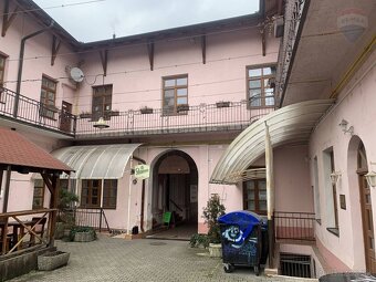 Obchodno prevádzkové priestory v centre mesta prenájom - 14