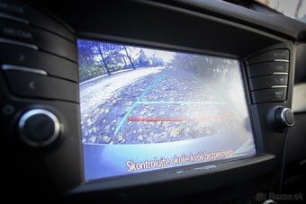 Toyota Avensis Combi 2.0 105kW - 14