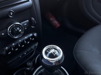 Mini Countryman One 1.6D, 2011, po 1.majiteľke  - 14