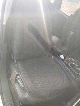Predám Volkswagen Touareg - 14