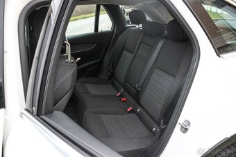 Mercedes-Benz GLC SUV 220 d 4MATIC A/T - 14
