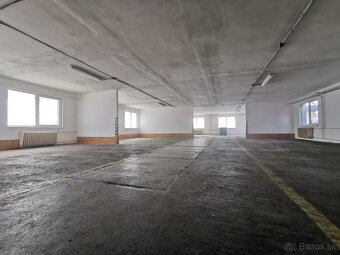 Prenájom skladu 602m2. - 14