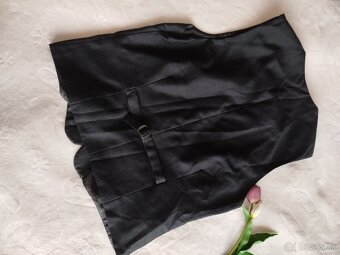 Balík oblečenia L - 14