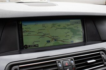 BMW 535d Touring z roku 2012 - 14