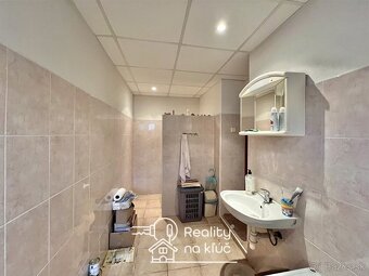 Na predaj rodinný dom s pozemok 1 313m² v Andovciach - 14