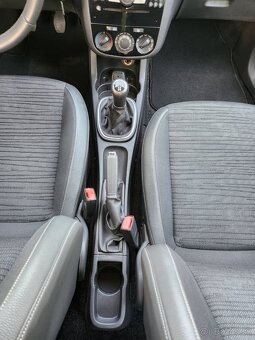 Predám  Opel Corsa 1.2 16V Active - 14