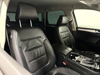 VW Touareg 3.0 TDi V6 245hp 4x4 - 14