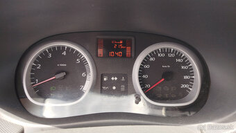 DACIA DUSTER 1,5 DCI 4x4 - 14
