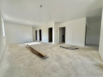 NOVOSTAVBA - rodinný dom v obci Veľaty - 14