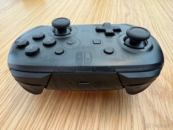 Nintendo Switch s príslušenstvom - 14