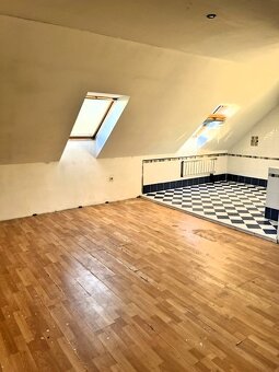 Poschodový rodinný dom (dvojgeneračný) s garážou,obec Rybník - 14