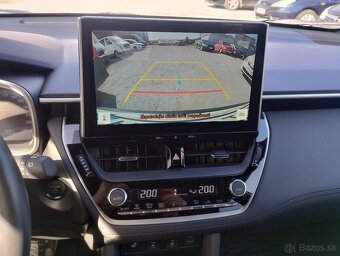 Toyota Corolla 2.0 Hybrid e-CVT Executive mozny odpocet DPH - 14