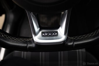 Volkswagen Golf Variant GTD 2.0 - 14