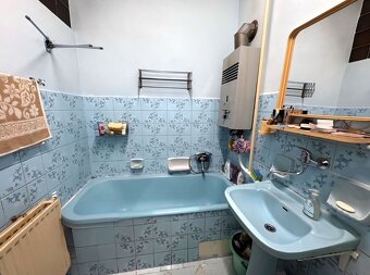 Na predaj starší tehlový rodinný dom za Tromi mostami - 14